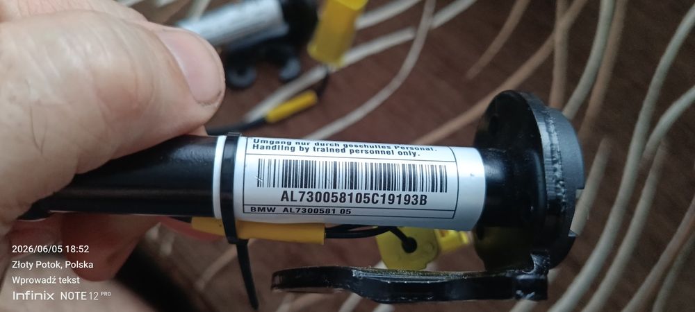 Naboje pirotechniczne maski