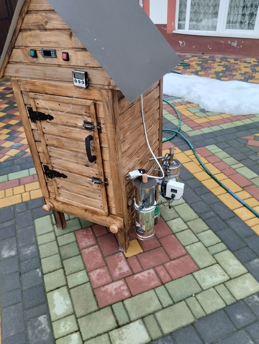 Коптільня холодного і гарячого копчення