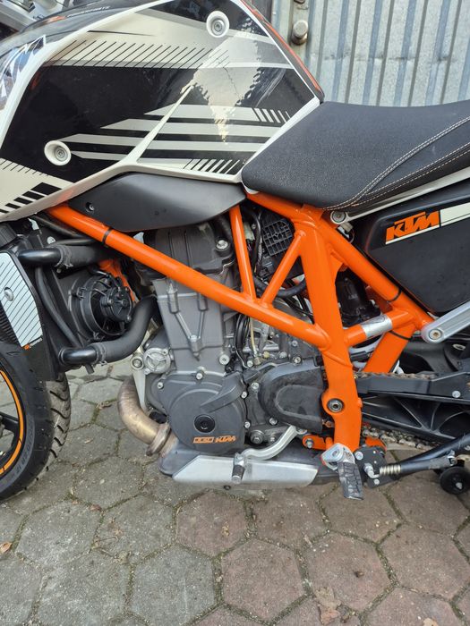 Ktm 690 duke 2012 Akrapovic carbon