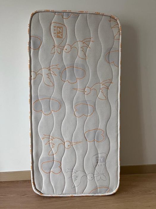 Cama de Grades de Bebé