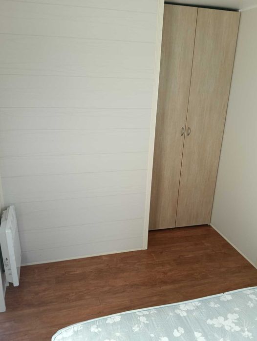 Aluga se casa T2 mobilado