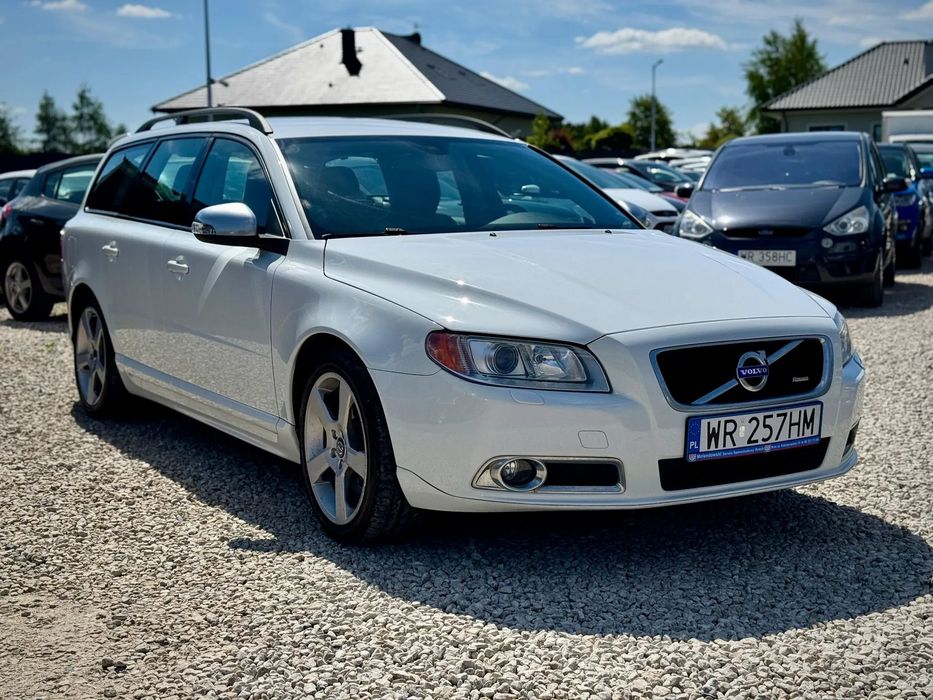 Volvo V70 2.5T 231KM Rdesing Skóry BiXenon PDC Summum climatronic