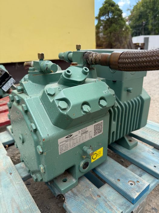 Sprężarka półhermetyczna Bitzer 15,7kW(-5°C / +40°C) 4EES-4Y-40S