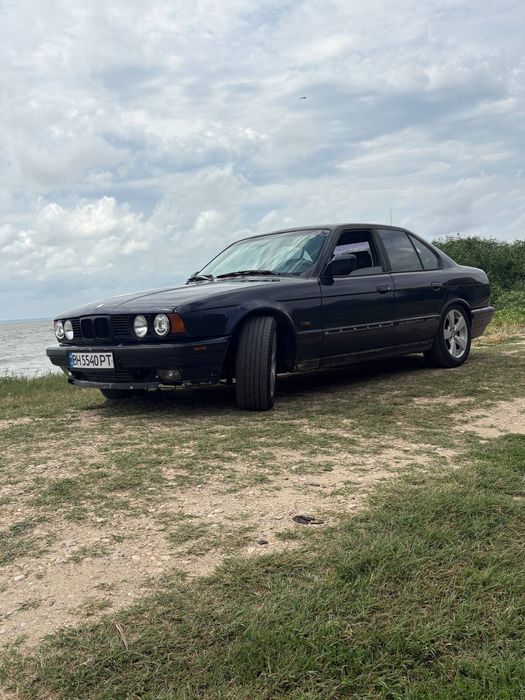 Продам BMW E34, M50B20