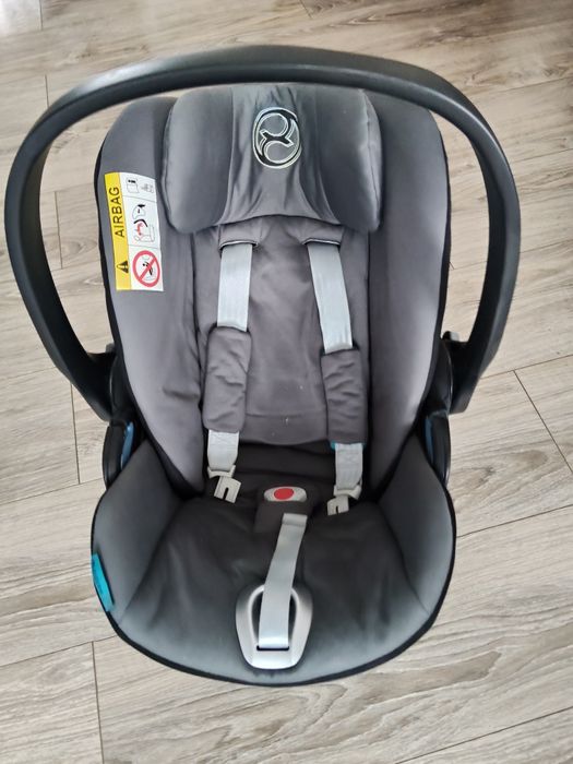Fotelik Nosidło Cybex Cloud Q z bazą do samochodu . Rozkładany!