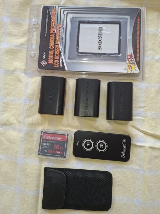 Canon 5D Mark II com extras