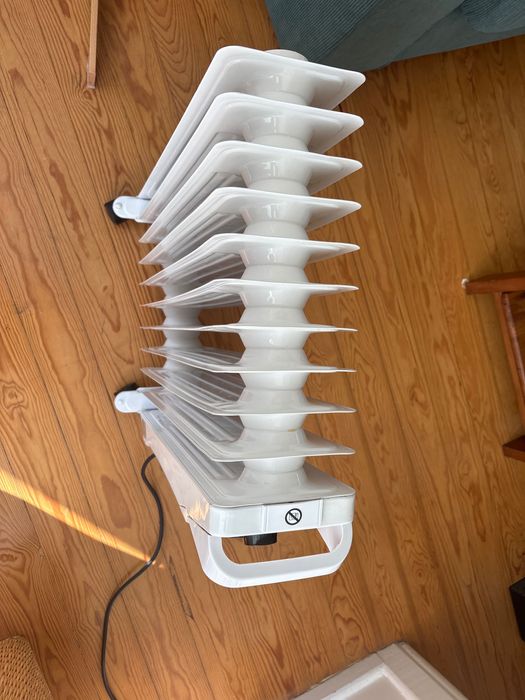 Aquecedor elétrico Radiador a Óleo