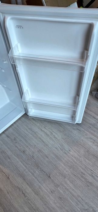 Sprzedam lodówkę stan bardzo dobry