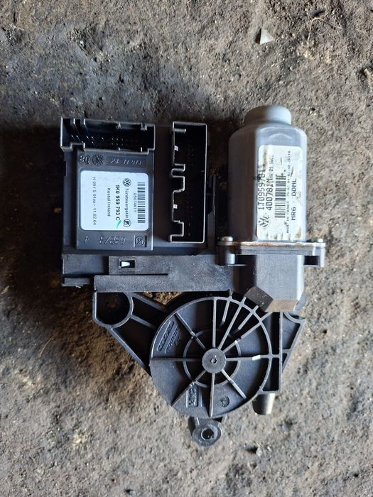 Silniczek szyby lewy przód touran golf v jetta 1k0,959,793c europa