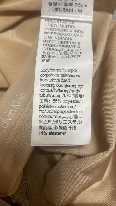 Нові трусики Calvin Klein, розмір M