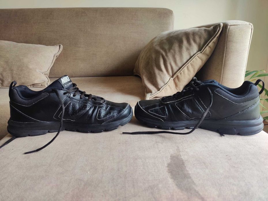 Sapatilhas Nike tam. 42 em estado novo RESERVADAS
