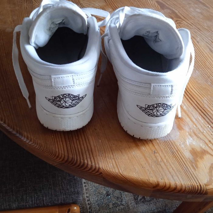 Air Jordan 1 Low stan b. dobry rozmiar 40 białe