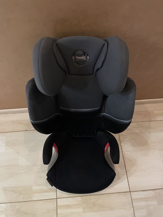 Дитяче автомобільне крісло-бустер Cybex Solution
