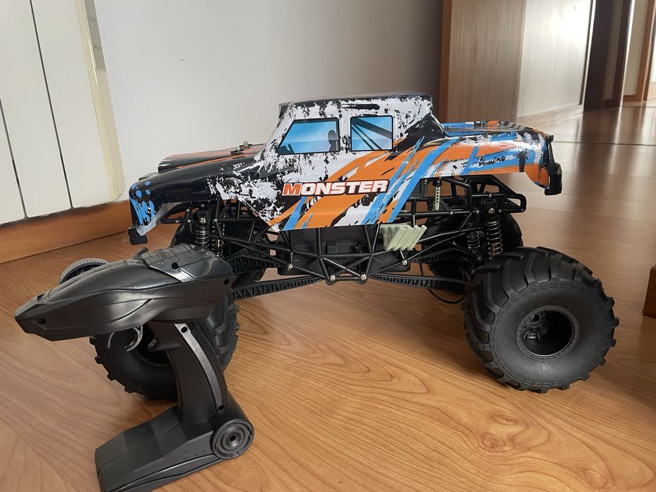 Vendo Jipe com controlo Remoto