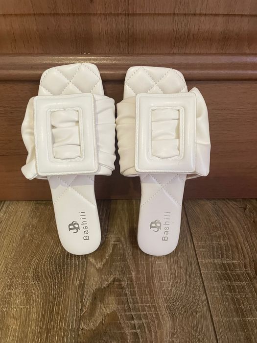 Нові шльопки 36 розмір