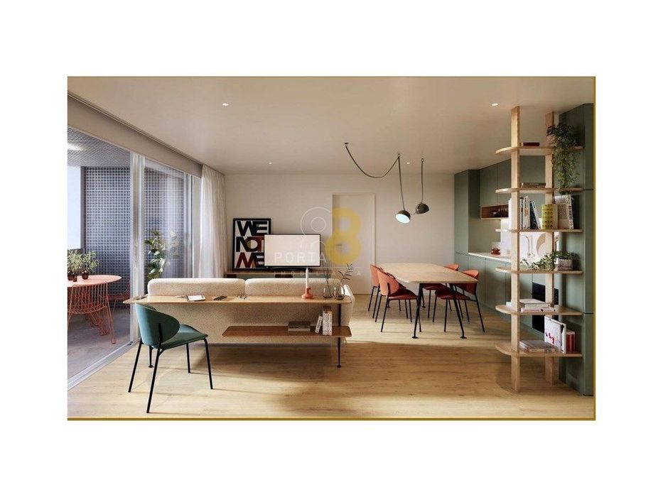 T3 com Suite, Varanda e 2 Lugares de Garagem | Maia