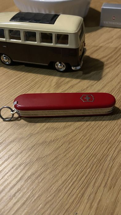 Складаний ніж Victorinox RECRUIT 0.2503.B1
