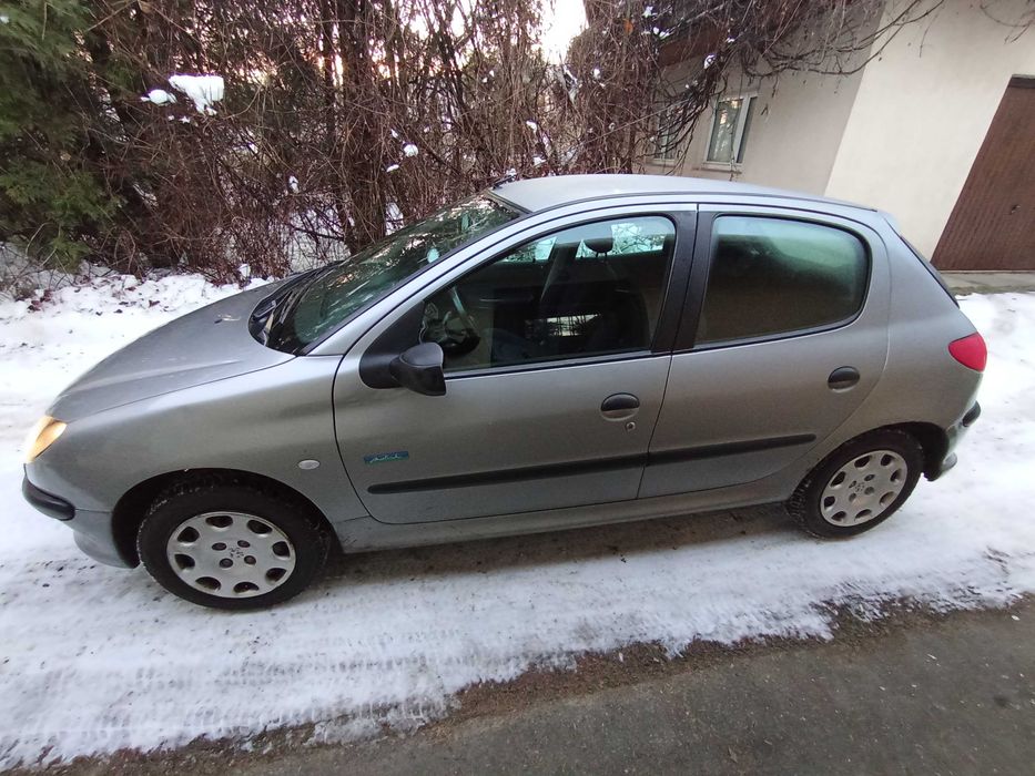 Peugeot 206, 2004r, jeden właściciel, niski przebieg, na chodzie.