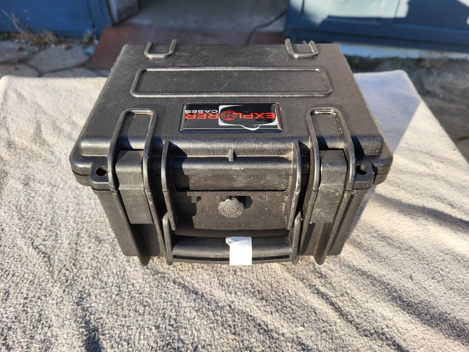 Explorer case 2214 (22x16x14,5cm) - IP67 - STANAG 4280 // FAKTURA 23%