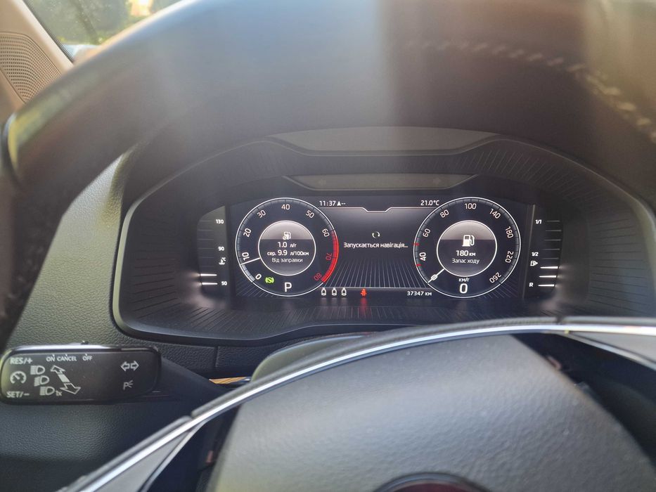 Автомобіль Skoda Karoq