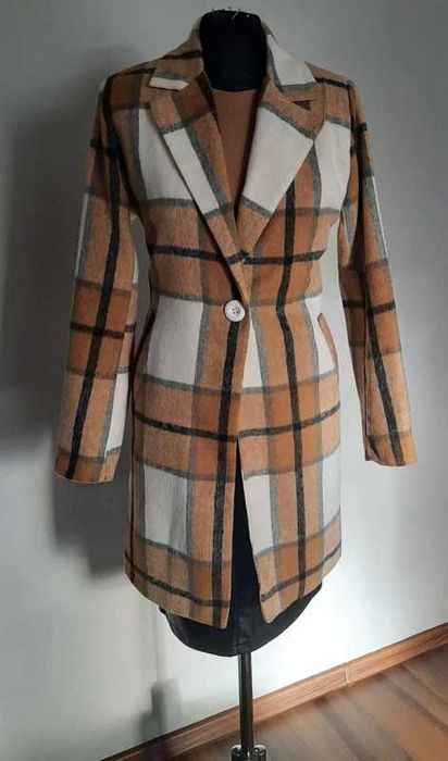 Nowy flauszowy płaszcz w kratę rozmiar L/XL nowy na podszewce