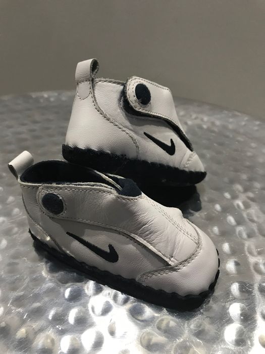 Buty nike skórzane rozm. 19,5