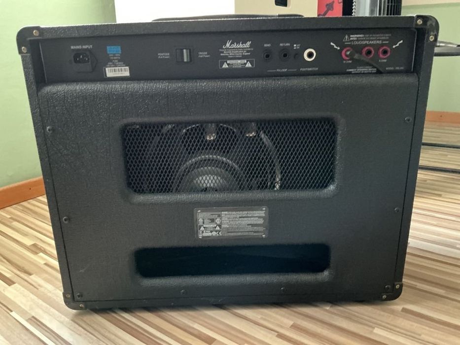 Wzmacniacz lampowy combo Marshall DSL 40C