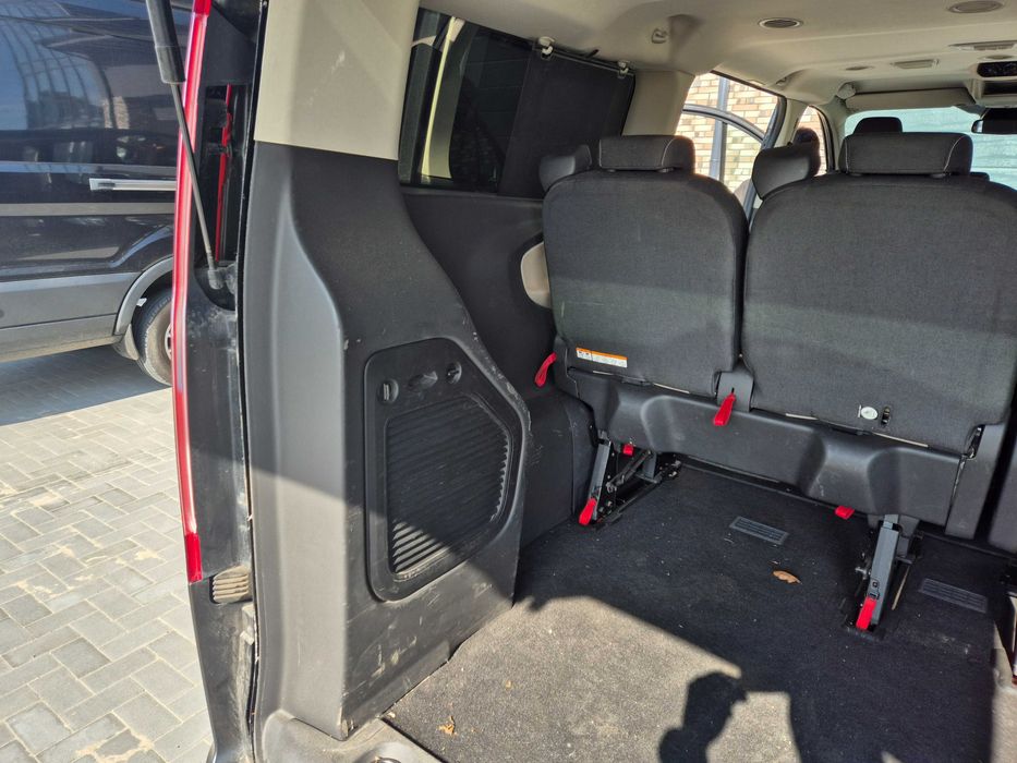 Салон на форд кустом