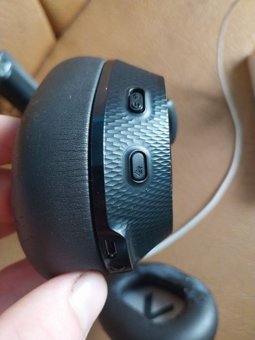 Наушники Plantronics BackBeat Pro 2 (Brown)