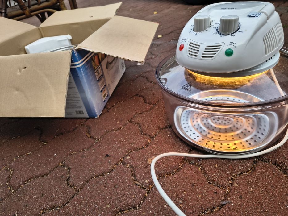 Grill elektryczny z termoobiegiem