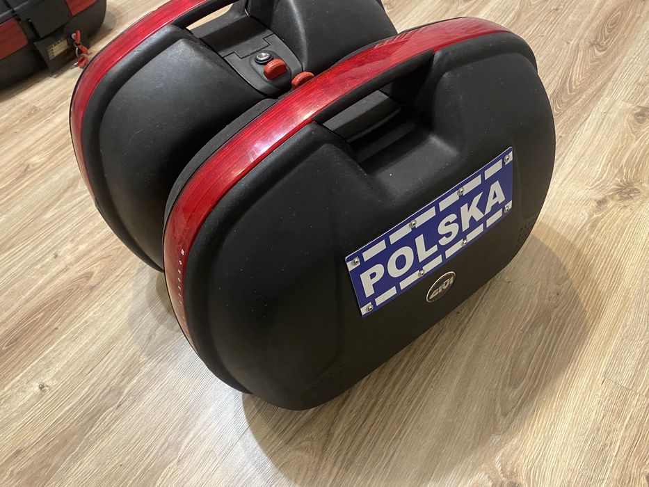 Kufry givi monokey 2 boczne plus centralny