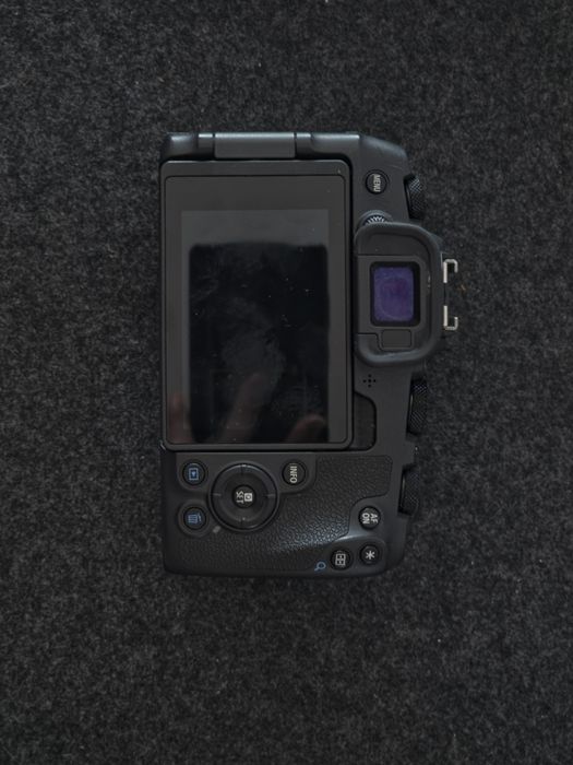 Canon EOS RP + Adaptador