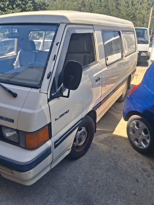 Carrinha Mitsubishi L300