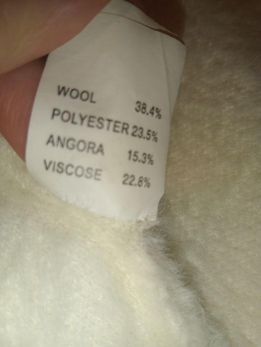 Продам кофту  з екоальпаки