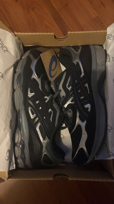 Asics pretos gel nyc