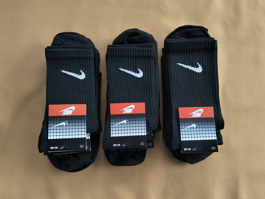 300грн - 12пар. Високі шкарпетки найк чорні й білі. Опт. Роздріб