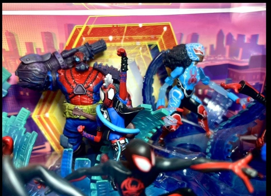 Promocja, Spiderman zestaw kolekcjonerski figurek
