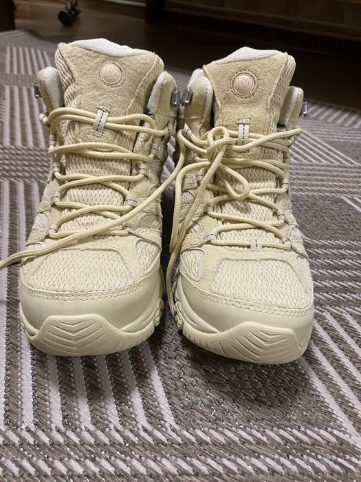 Merrel Vibram Waterproof (size-44)