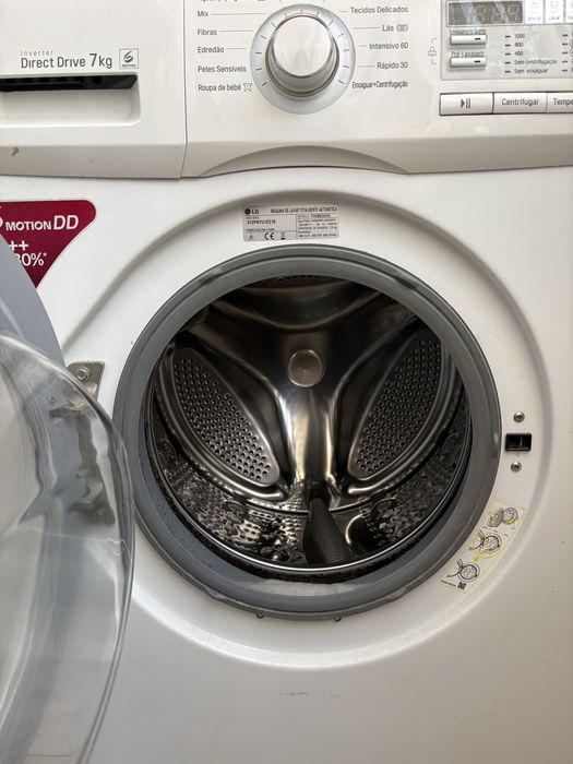 Máquina de Lavar Roupa LG, 7kg A+++