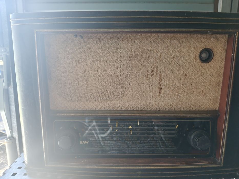 Zabytkowe radio lampowe