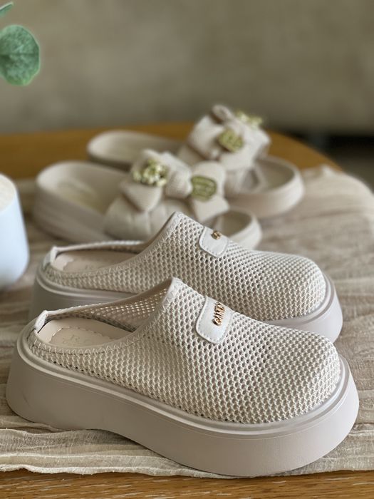 Шльопанці жіночі 36р, Польща