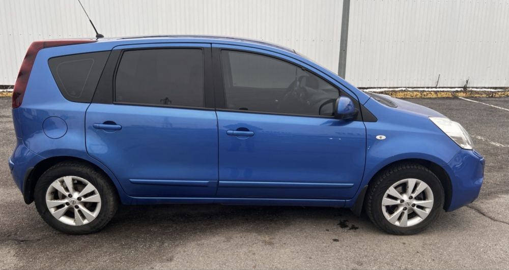 Nissan Note, 2010, 1.4 бензин