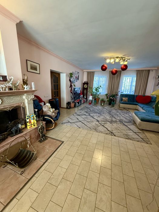 Будинок 490м.кв. п.Сонячне (перший)