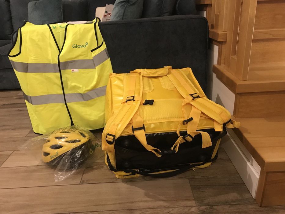 Сумка Glovo + Шолом та Жилетка