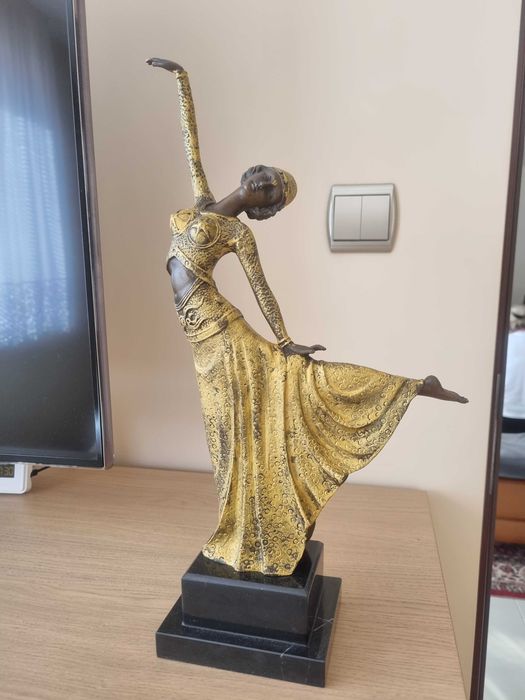 tancerka z brązu D.H chiparus sygnowana