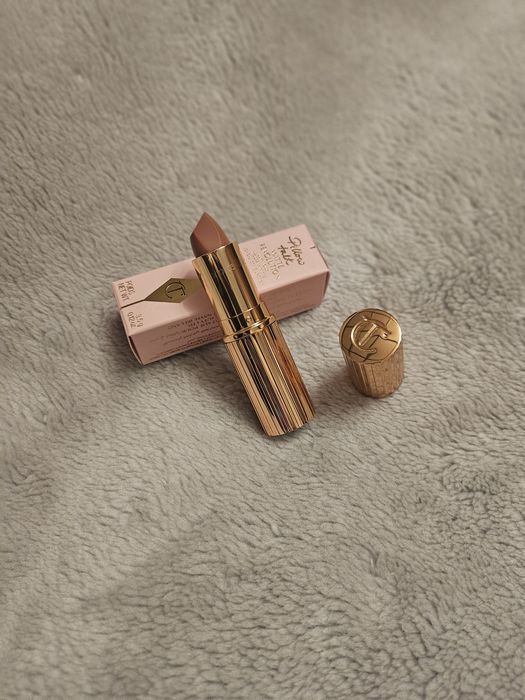Pomadka pilow talk Charlotte Tilbury