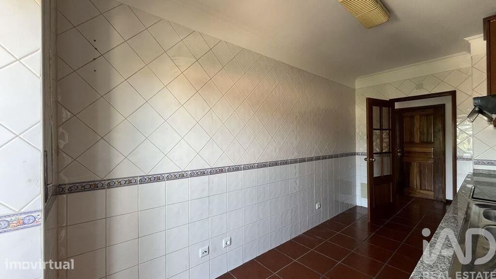 Apartamento T3 em Miranda do Corvo de 82,45 m2