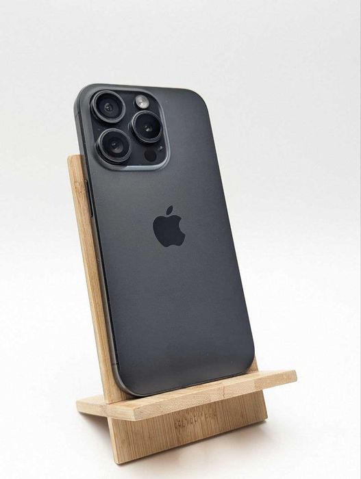 Apple iPhone 15 Pro 128GB Czarny | bateria 100%