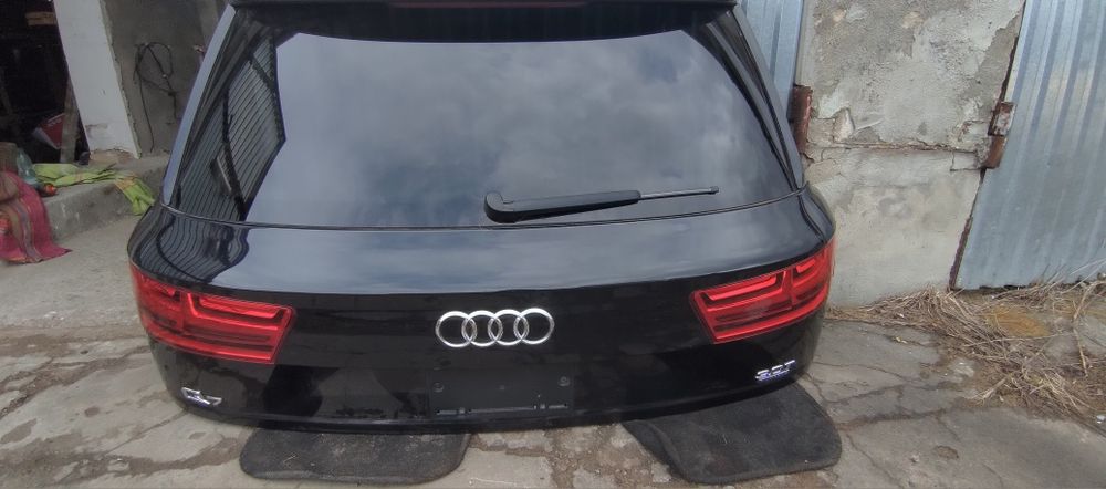 Ляда кришка багажника замок ауді ку7 кю7 audi q7 4m lc9x
