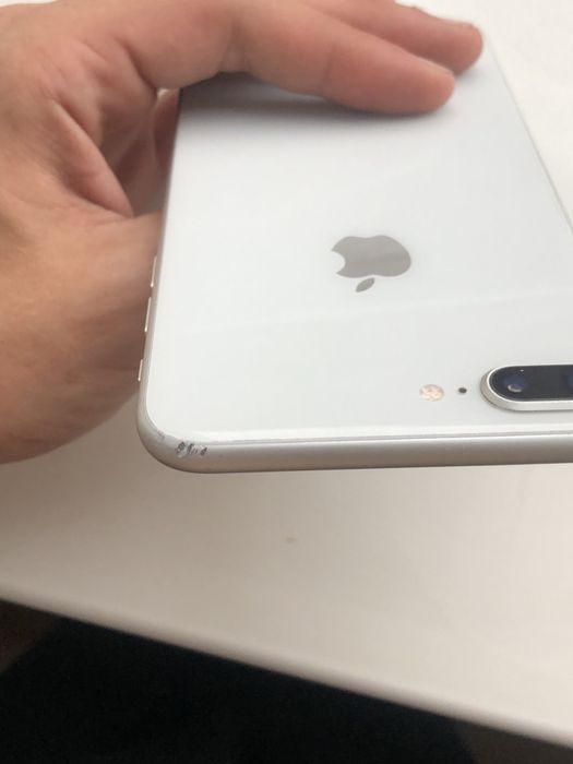 Iphone 8 plus 64gb